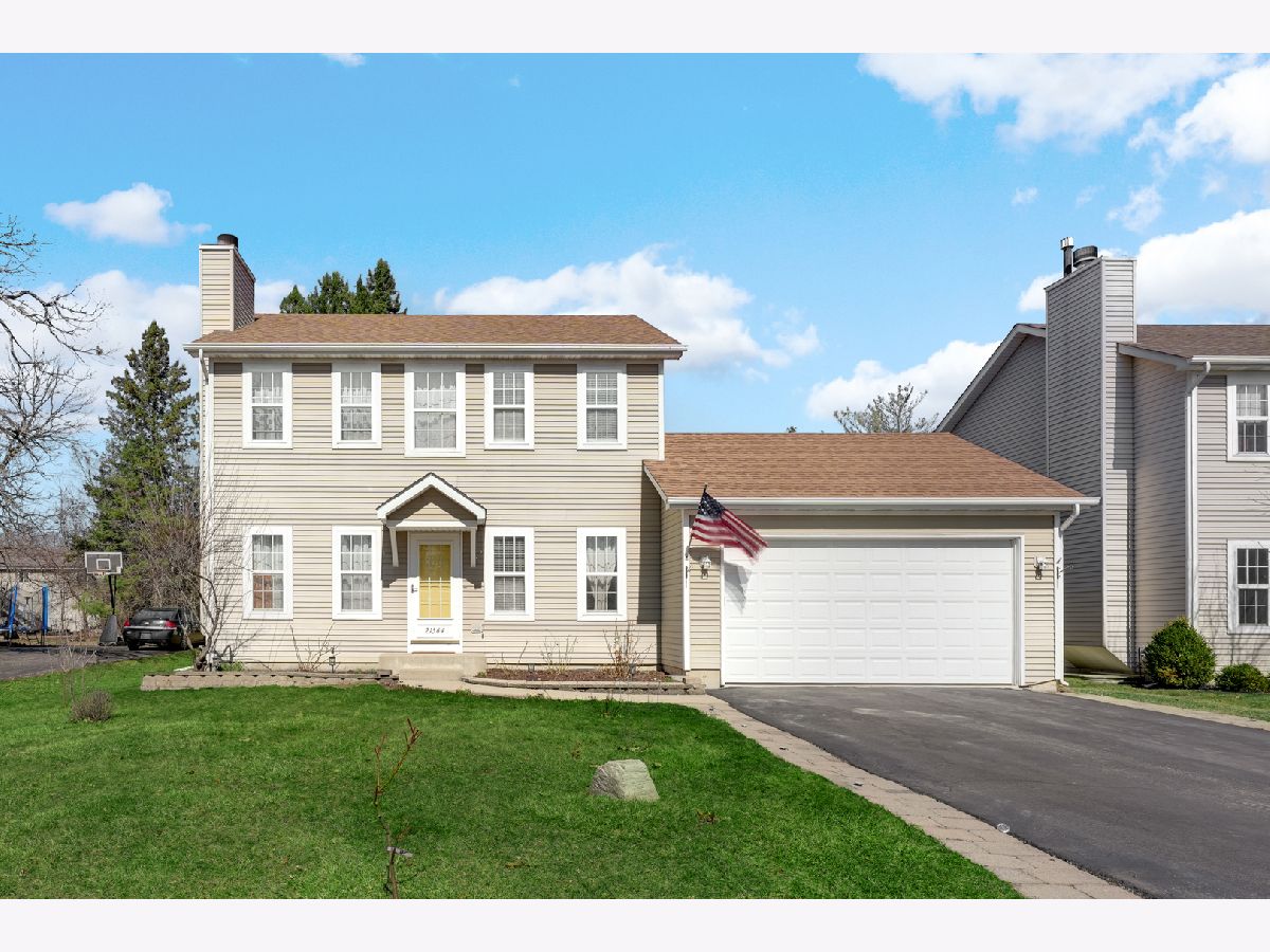  For Sale Lake Villa Illinois, 21564 Sarah Drive