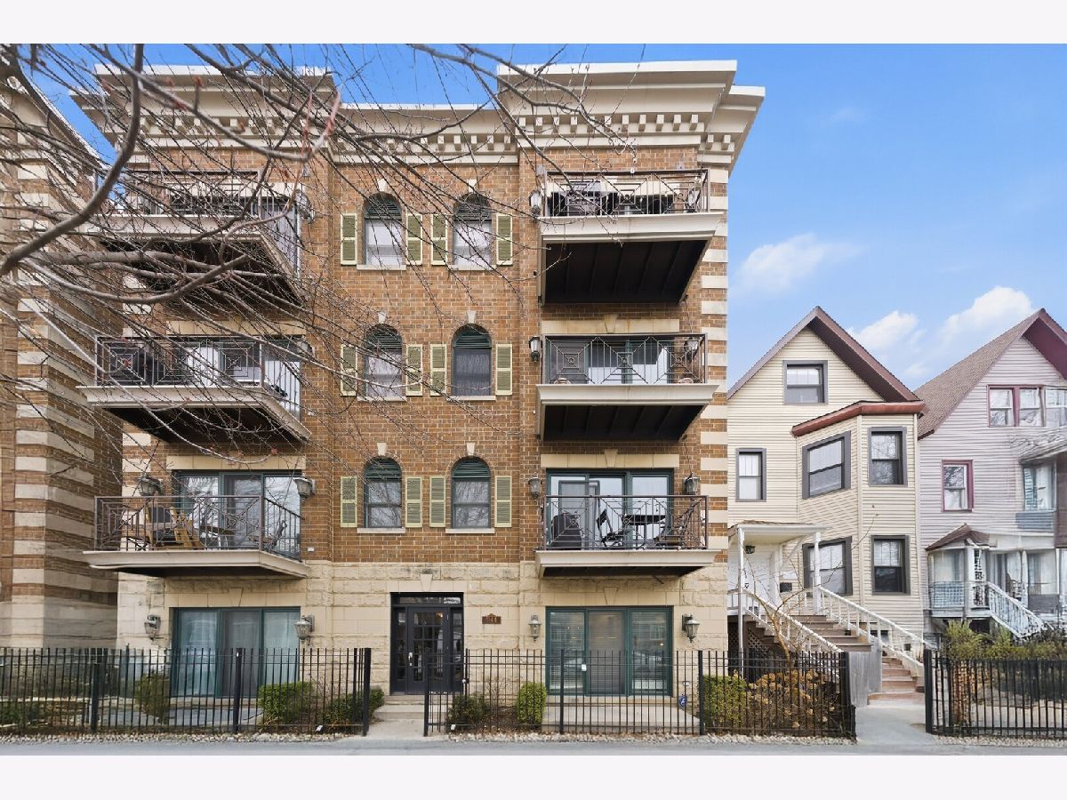  Rented Chicago Illinois, 1144 Roscoe