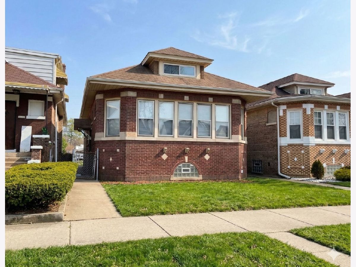  For Sale Chicago Illinois, 10440 Sangamon Street