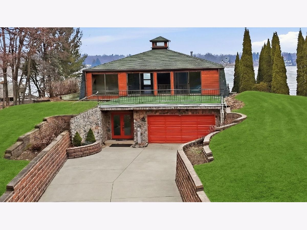  For Sale Lake Villa Illinois, 25402 Dering Lane