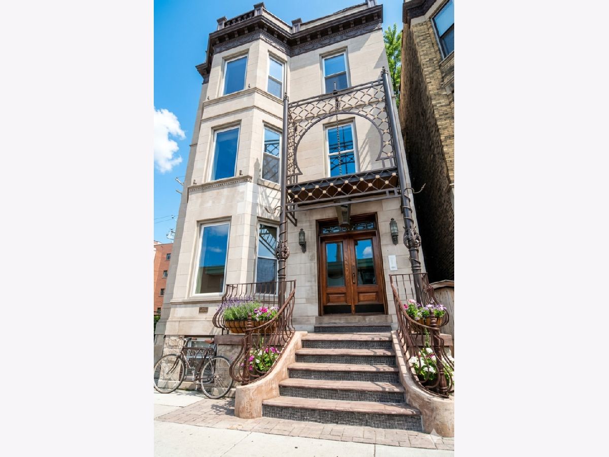  Rented Chicago Illinois, 847 Addison