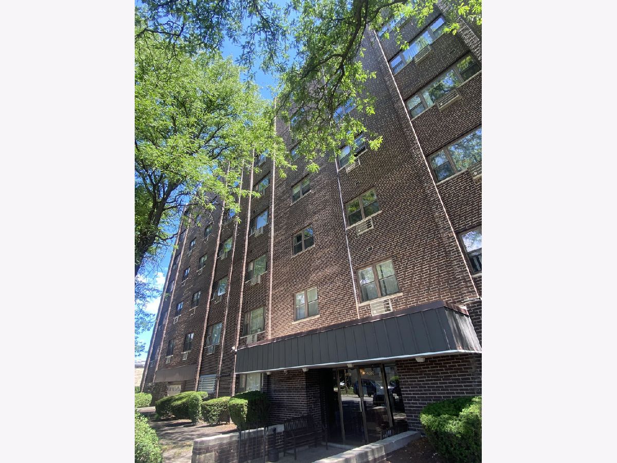  Rented Chicago Illinois, 4600 Cumberland