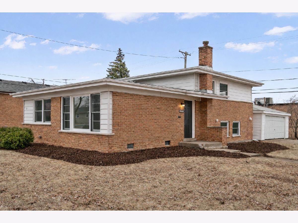  For Sale Chicago Heights Illinois, 172 Strieff Avenue