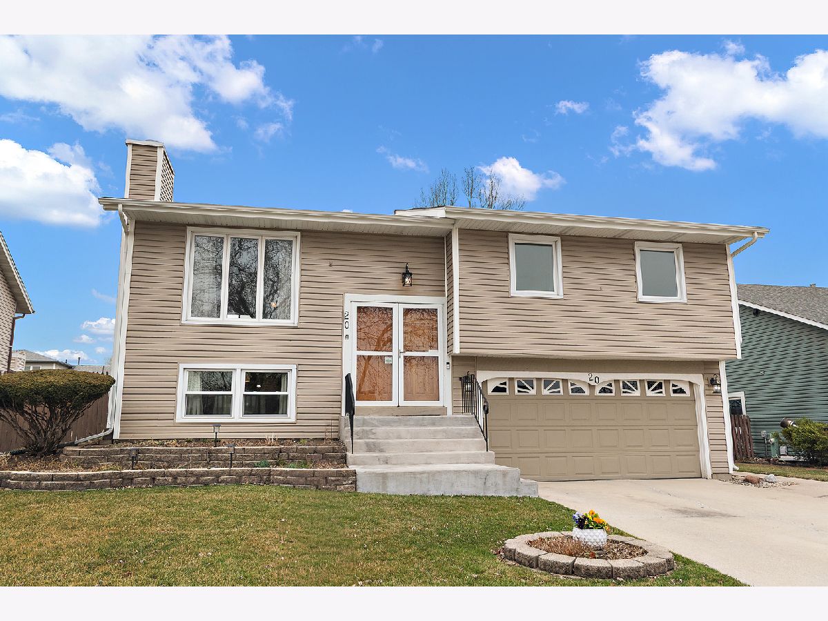  For Sale Romeoville Illinois, 20 Abbeywood Drive