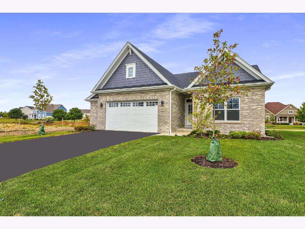  For Sale Lakewood Illinois, 6920 Cambria