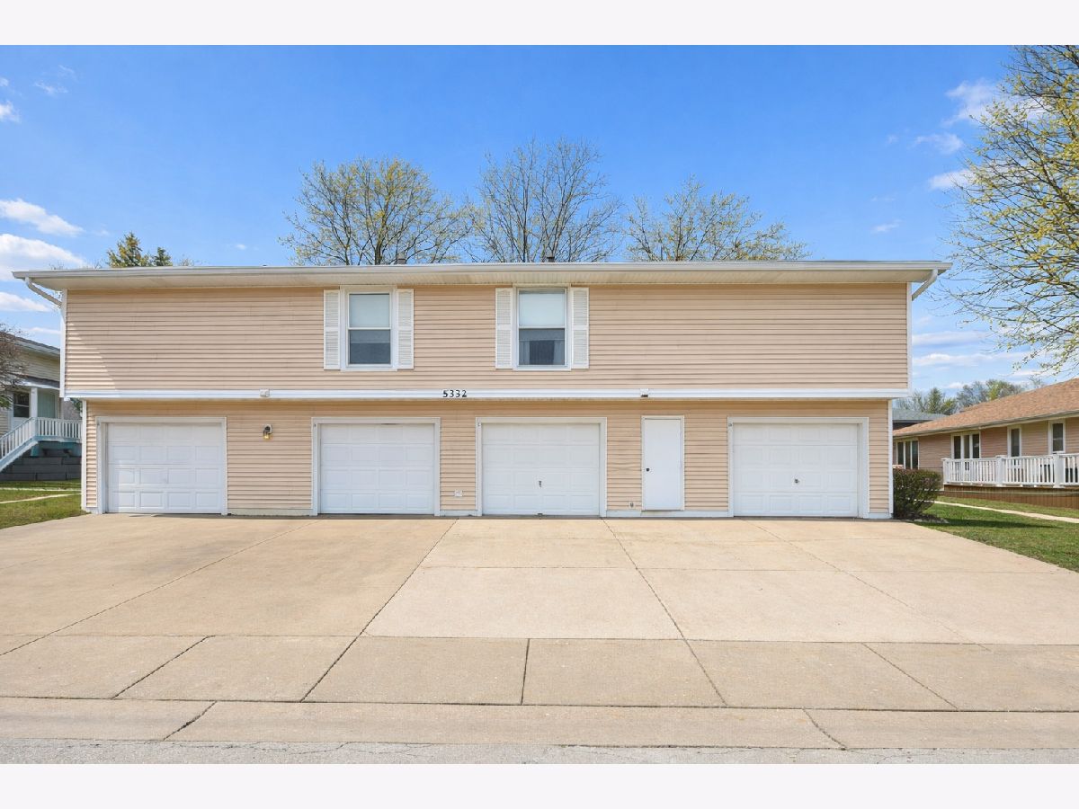  For Sale Oak Forest Illinois, 5332 Crescent Lane