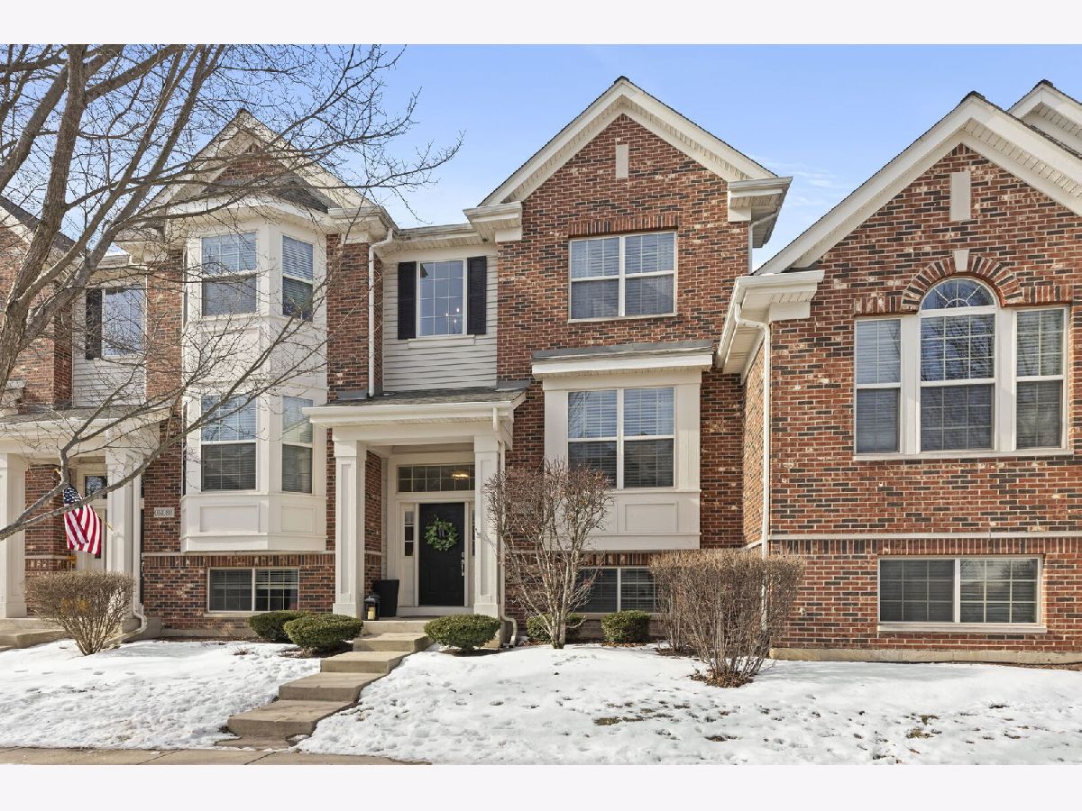 Townhomes For Sale Shelburne Crossing Winfield Illinois, 0N082 Forsythe Court