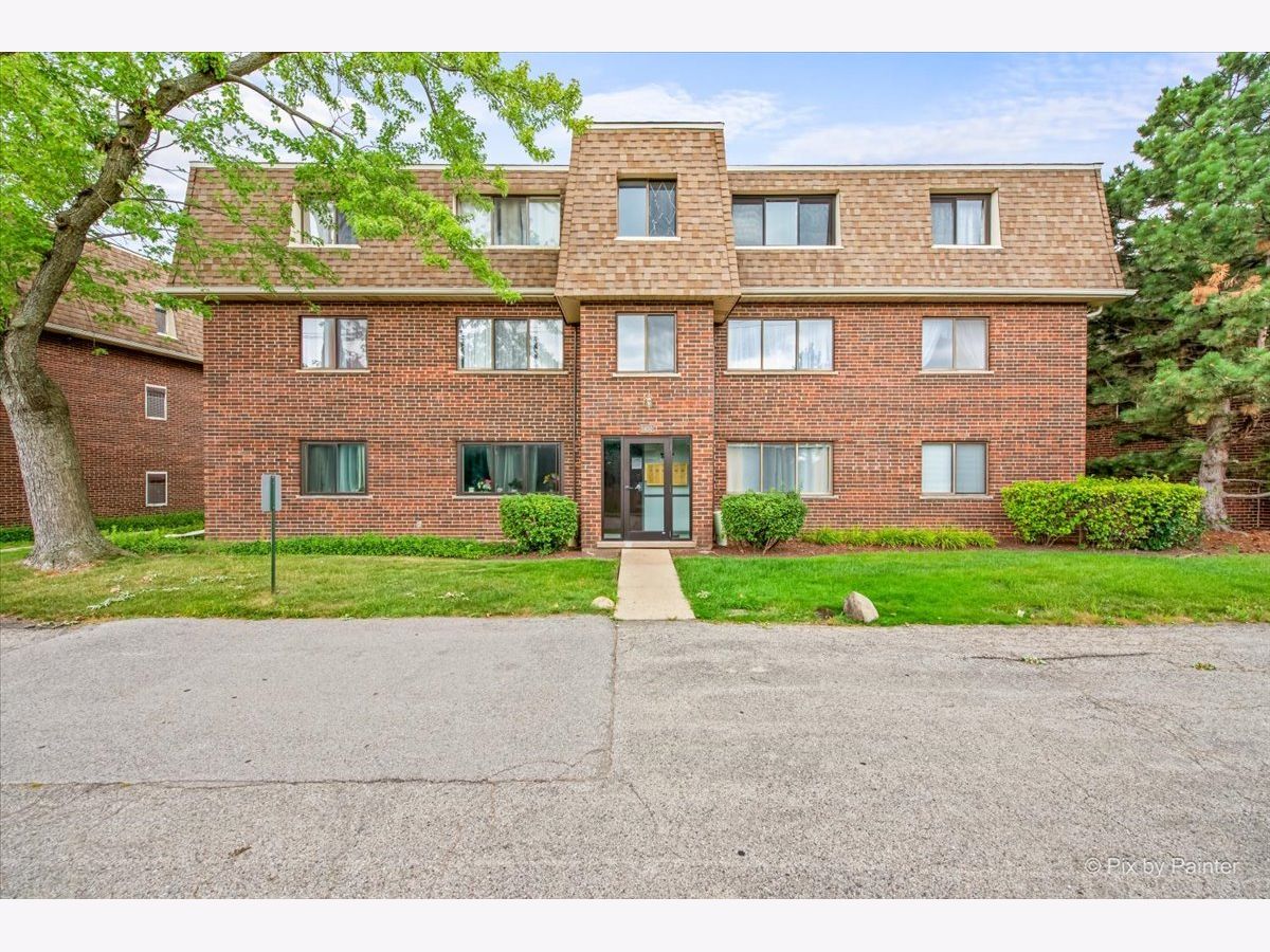  For Rent Palatine Illinois, 1452 Carol