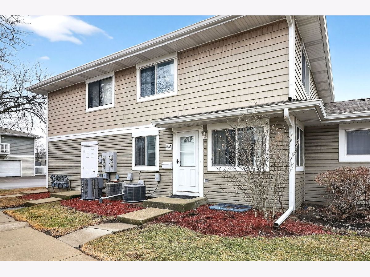  For Sale Hanover Park Illinois, 1463 Sutter Drive