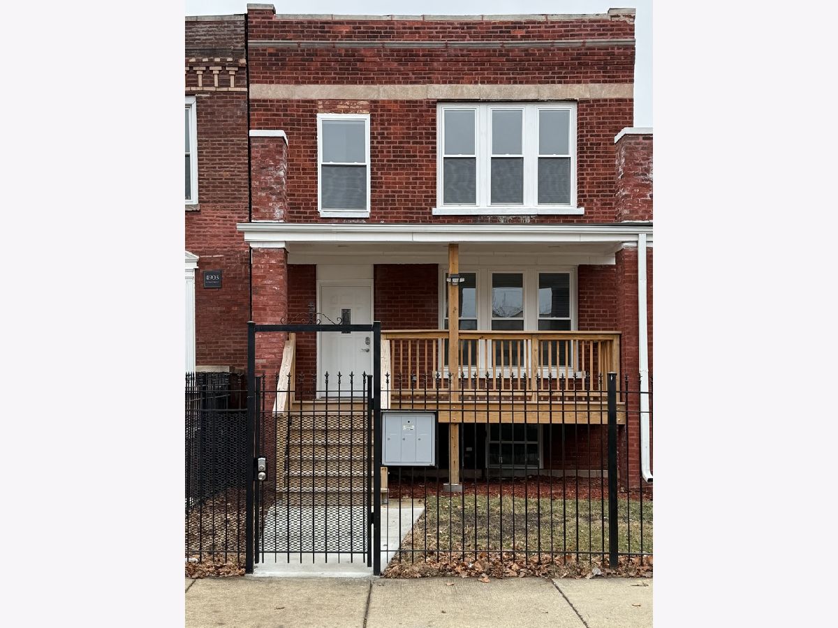  For Rent Chicago Illinois, 4907 Walton