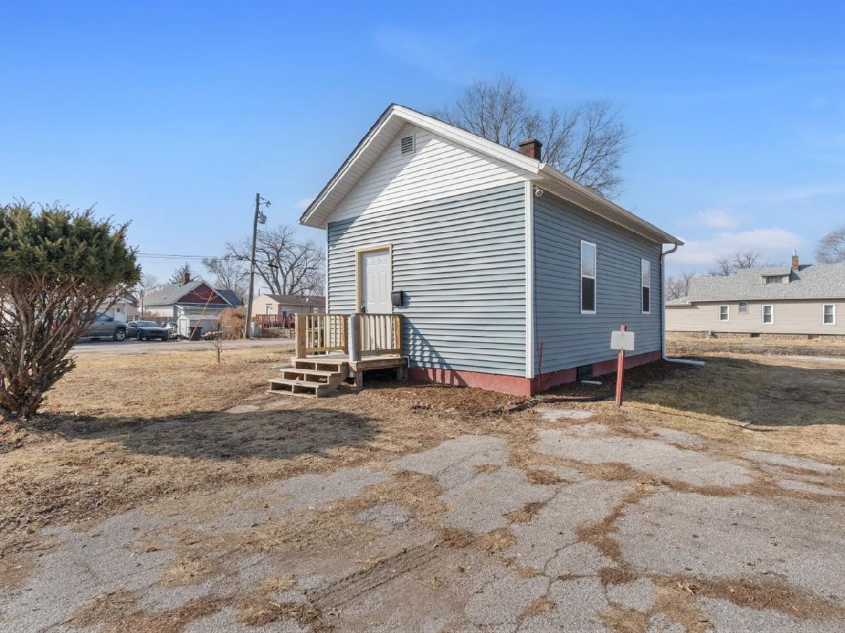  For Sale Rock Island Illinois, 621 7th Avenue