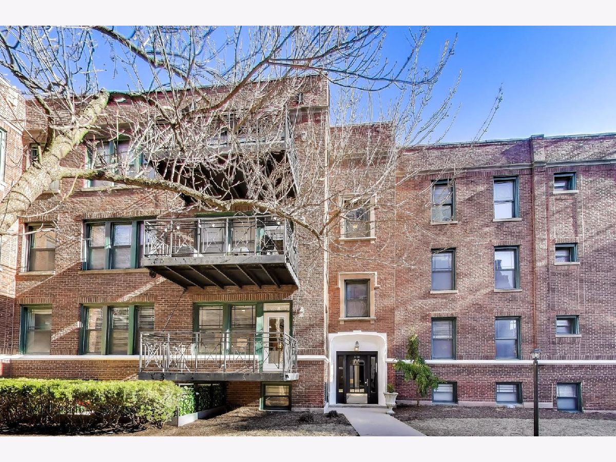 For Sale Chicago Illinois, 1136 Pratt Boulevard