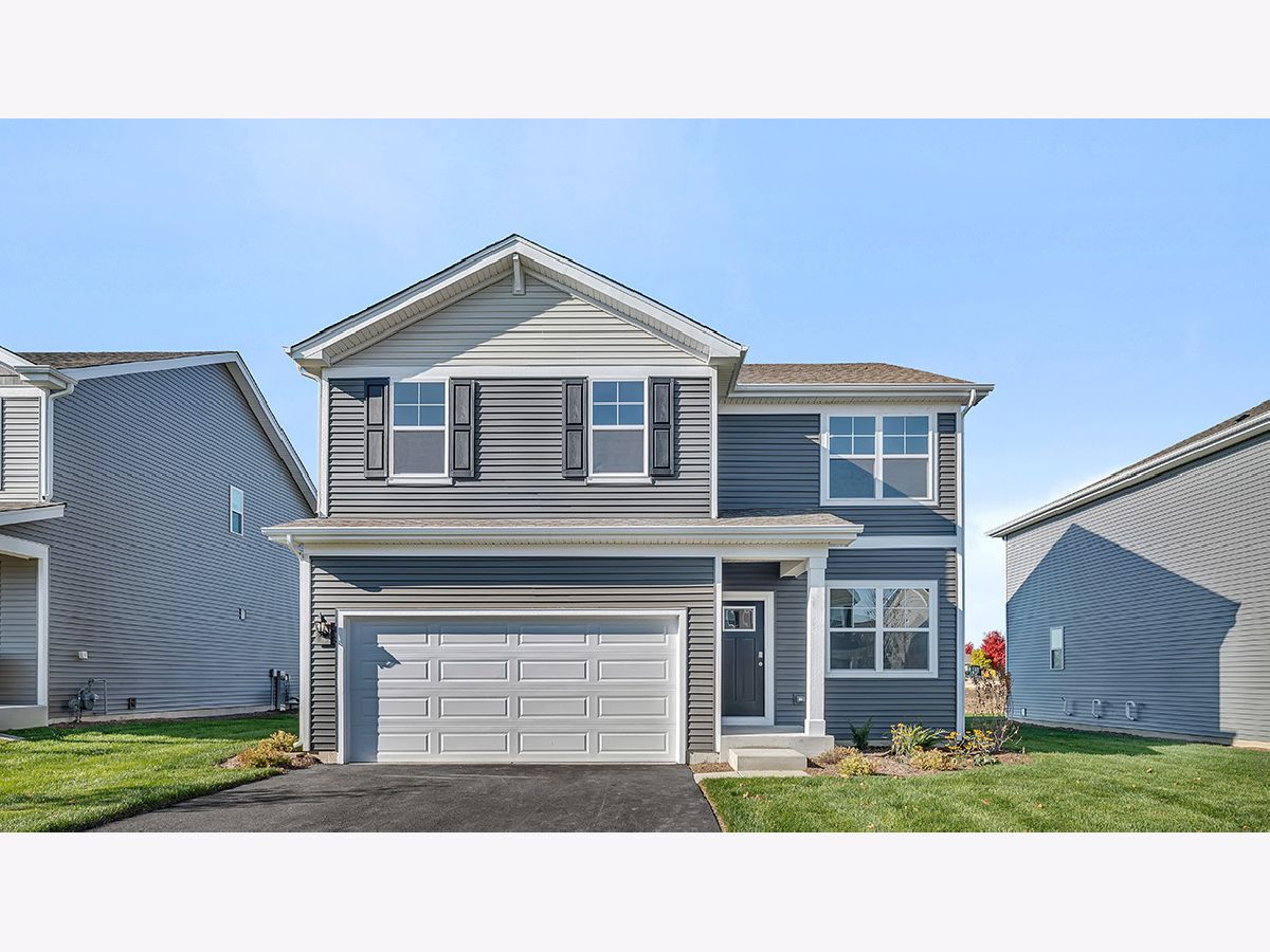 Condos & Townhomes & Homes For Sale Stonewater Wonder Lake Illinois, 6567 Walnut Court