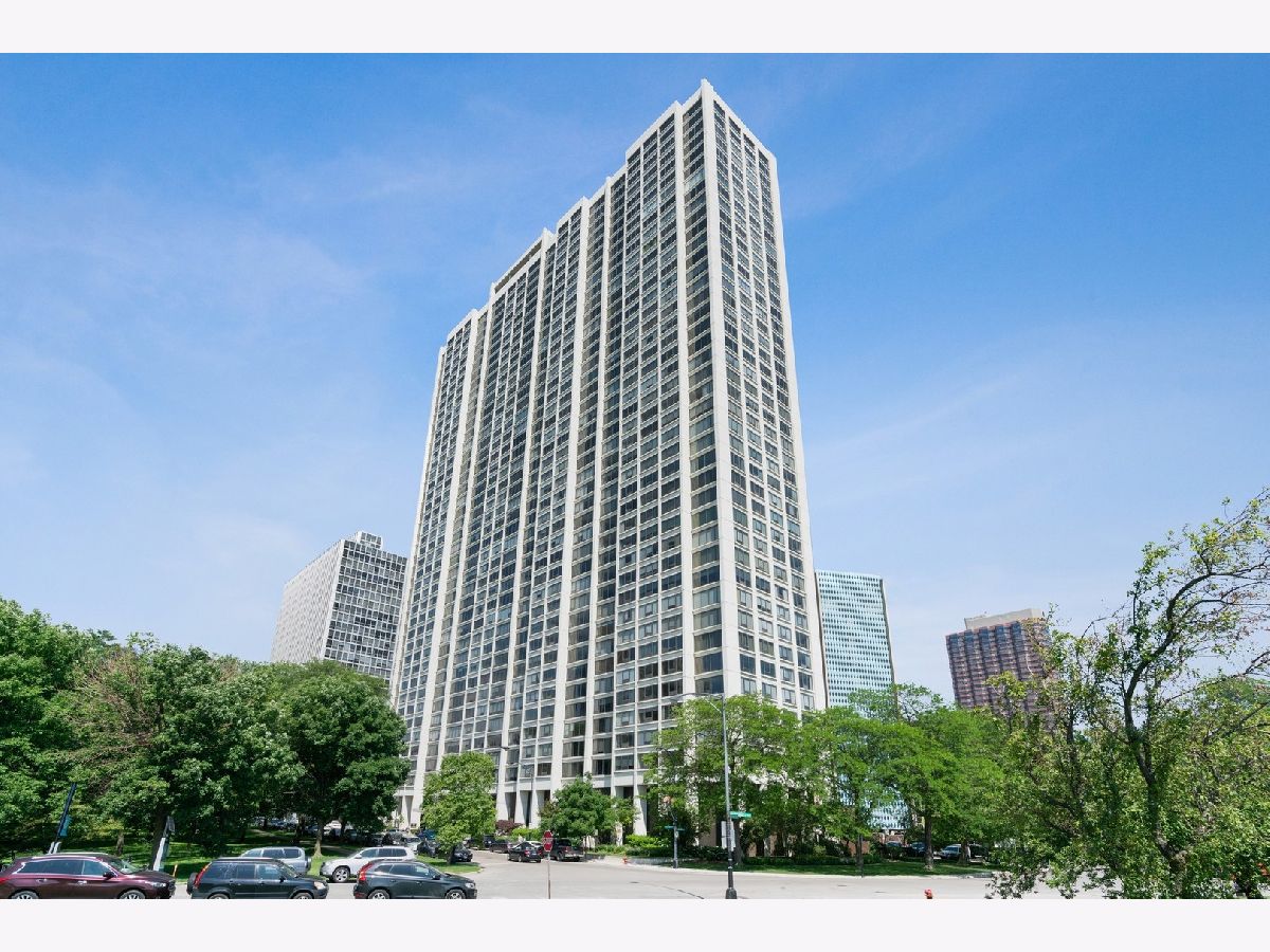  Sold Chicago Illinois, 2800 Lake Shore