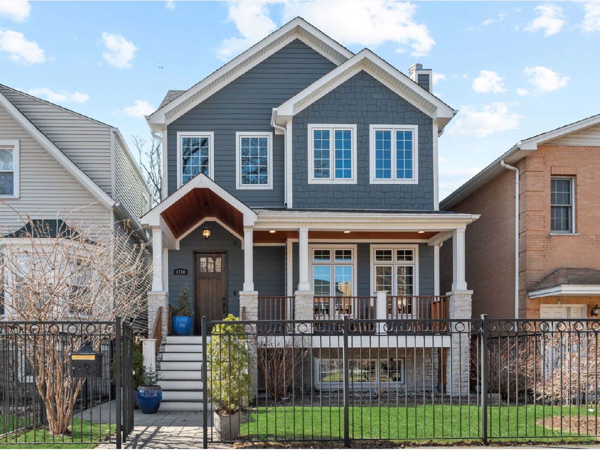  For Sale Chicago Illinois, 4740 Hermitage Avenue