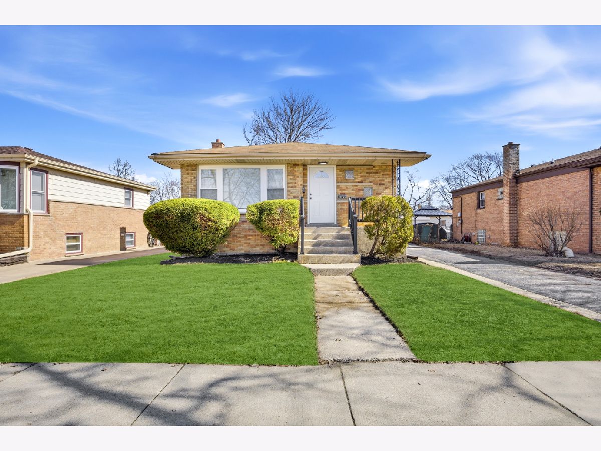  For Sale Alsip Illinois, 11725 Kolin Avenue