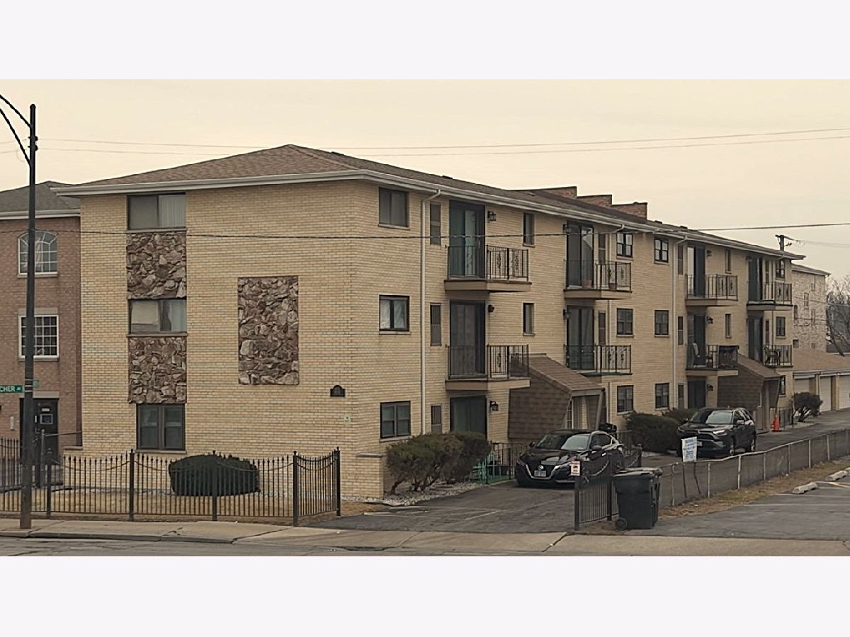  For Sale Chicago Illinois, 6051 Archer Avenue