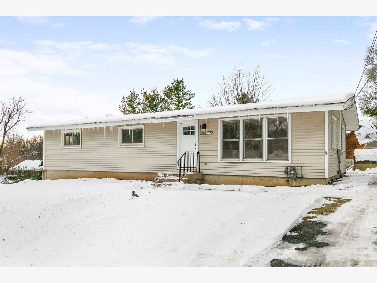  For Sale Cary Illinois, 6305 Robert Road