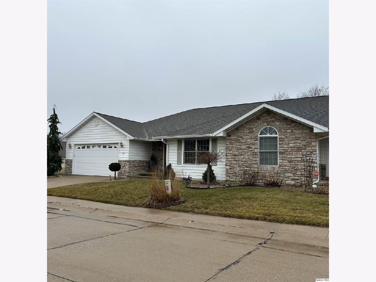  For Sale Quincy Illinois, 1420 Stone Creek Dr