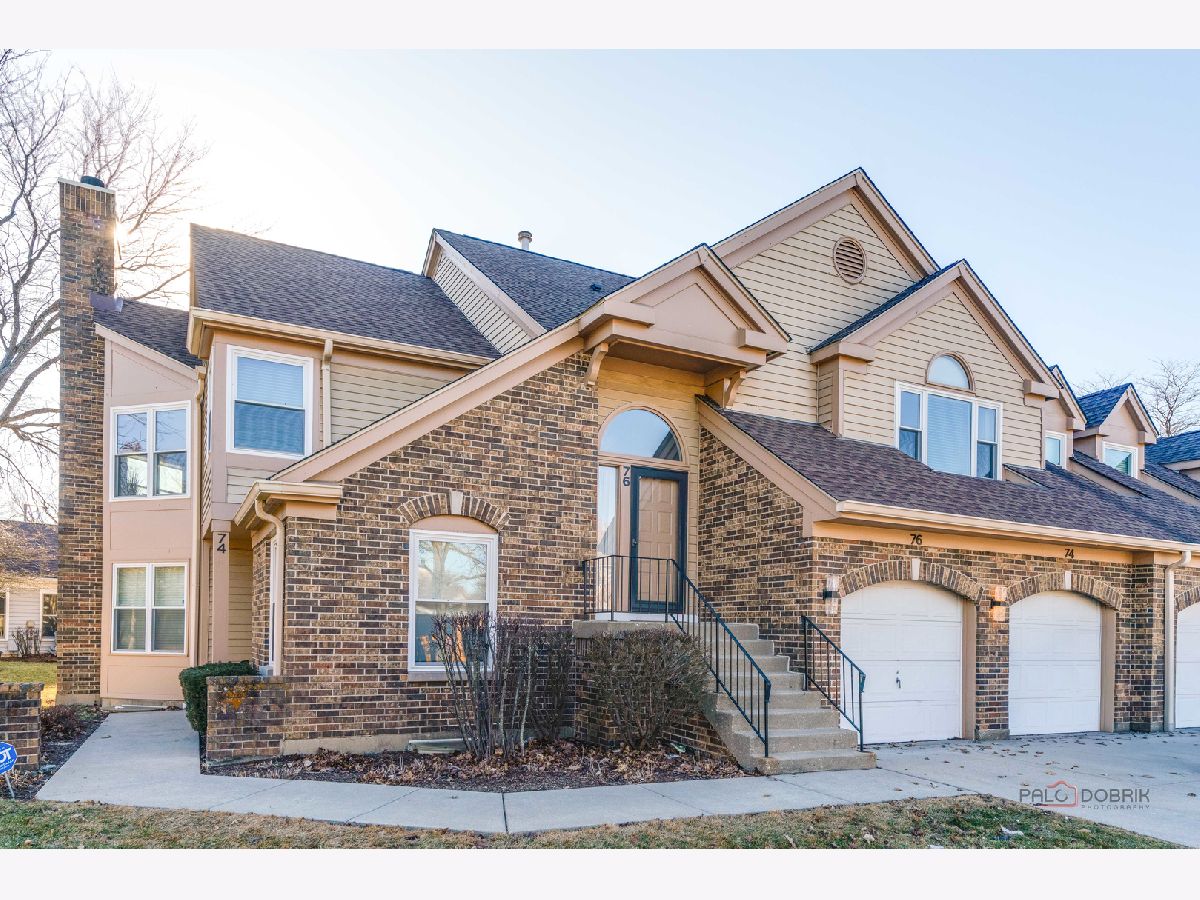  For Sale Buffalo Grove Illinois, 76 Willow Parkway