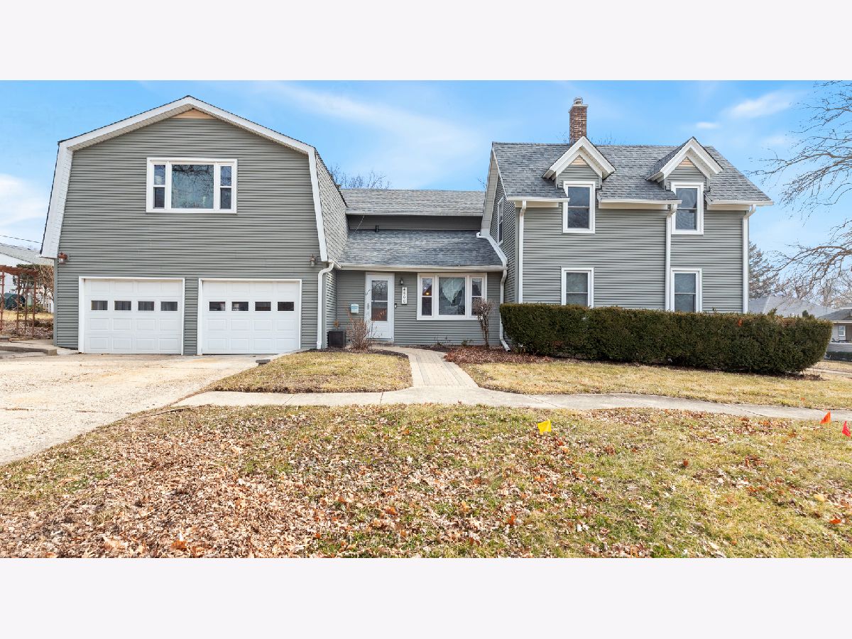  For Sale Harvard Illinois, 600 Dewey Street