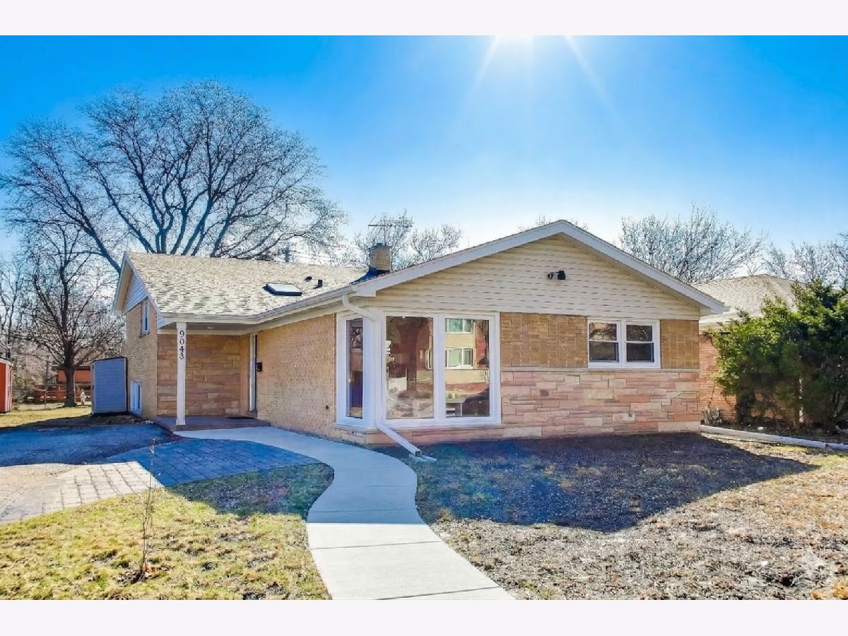  For Sale Skokie Illinois, 9043 Kenton Avenue
