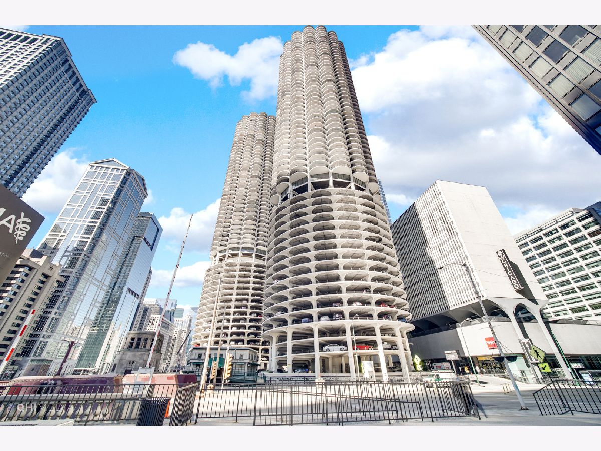  For Rent Chicago Illinois, 300 State