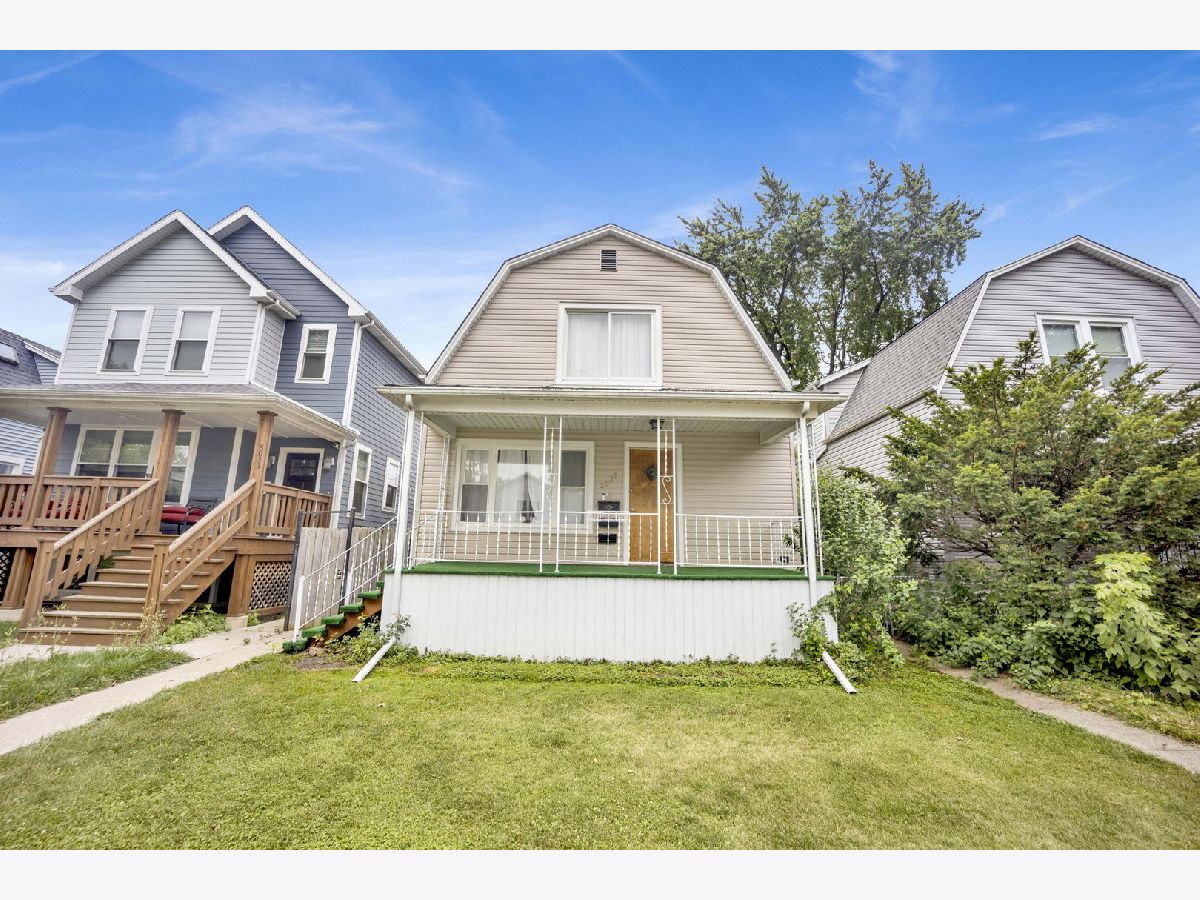  For Sale Chicago Illinois, 5037 Winona Street