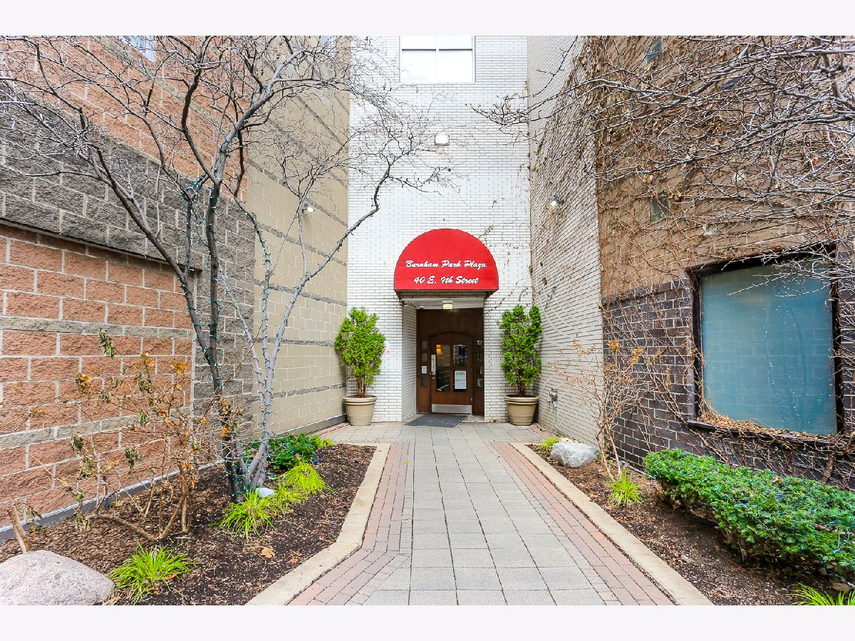  Rented Chicago Illinois, 40 9th