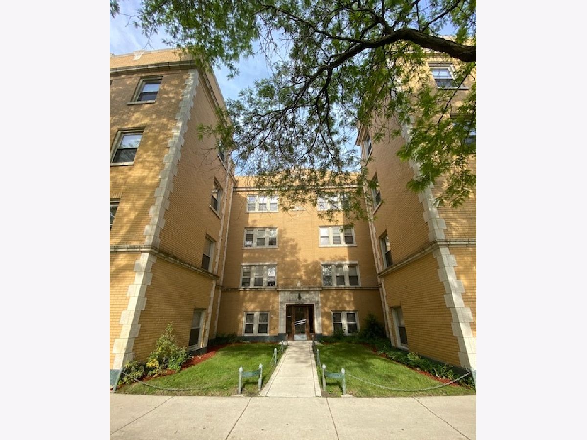  Rented Chicago Illinois, 5232 Rockwell