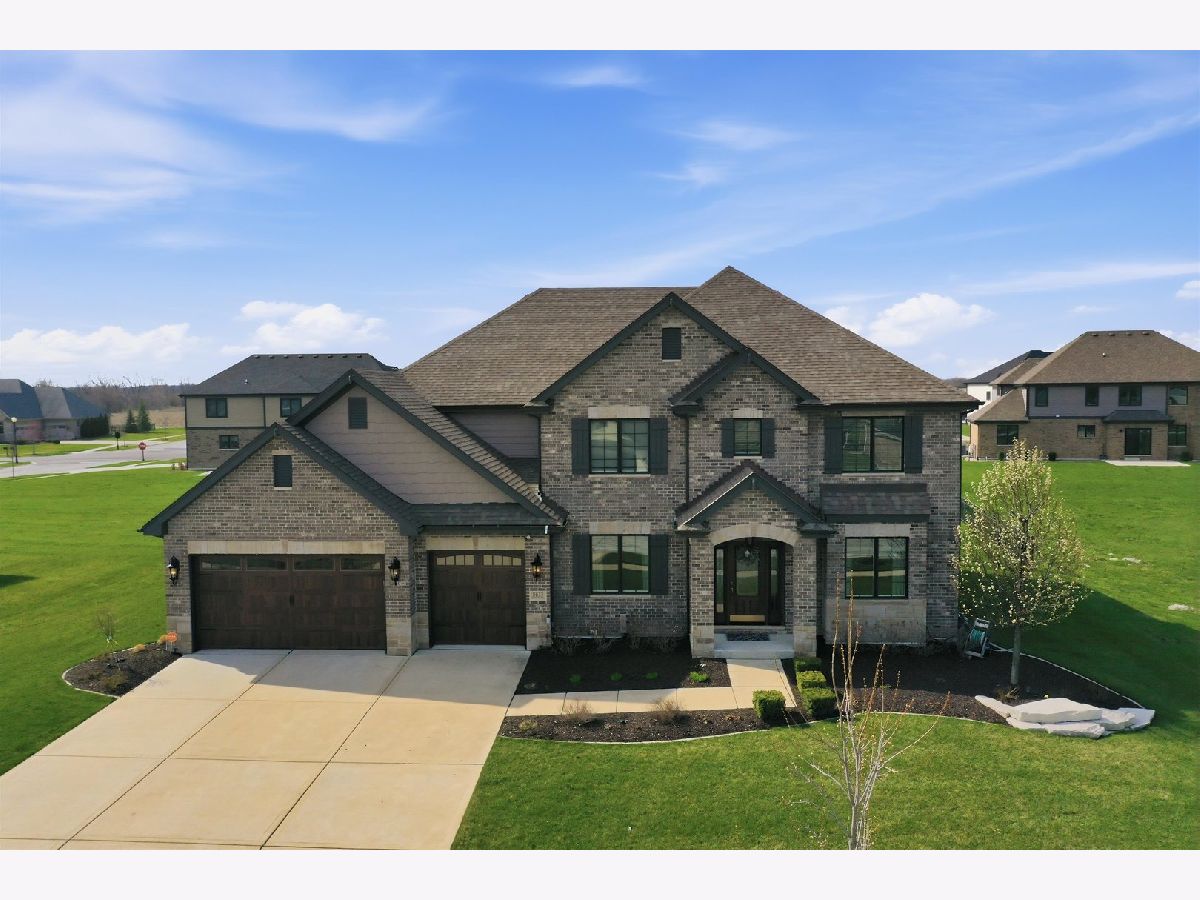 Homes For Sale Stone Creek Frankfort Illinois, 8613 High Stone Way