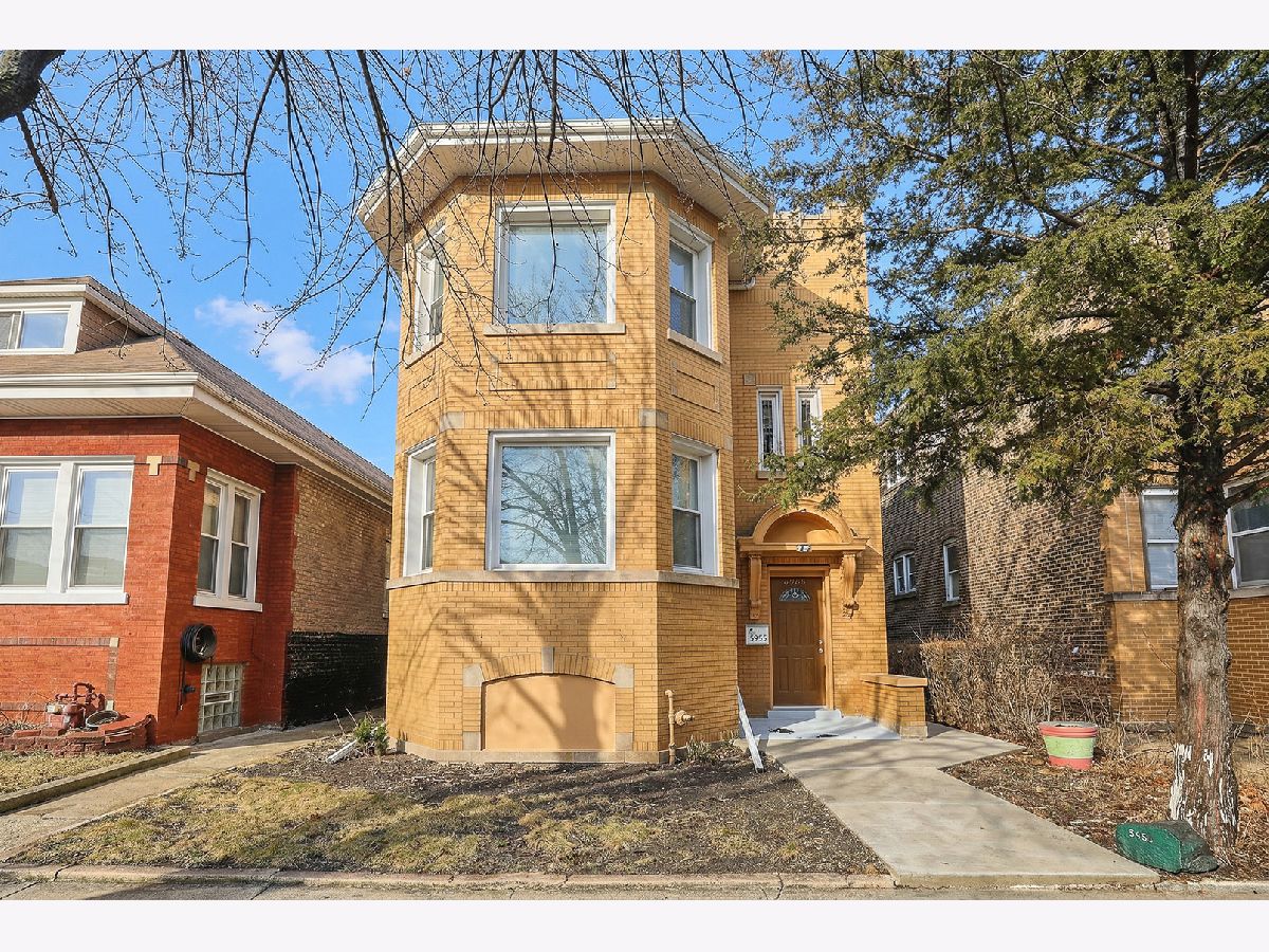  For Sale Chicago Illinois, 5955 Whipple Street