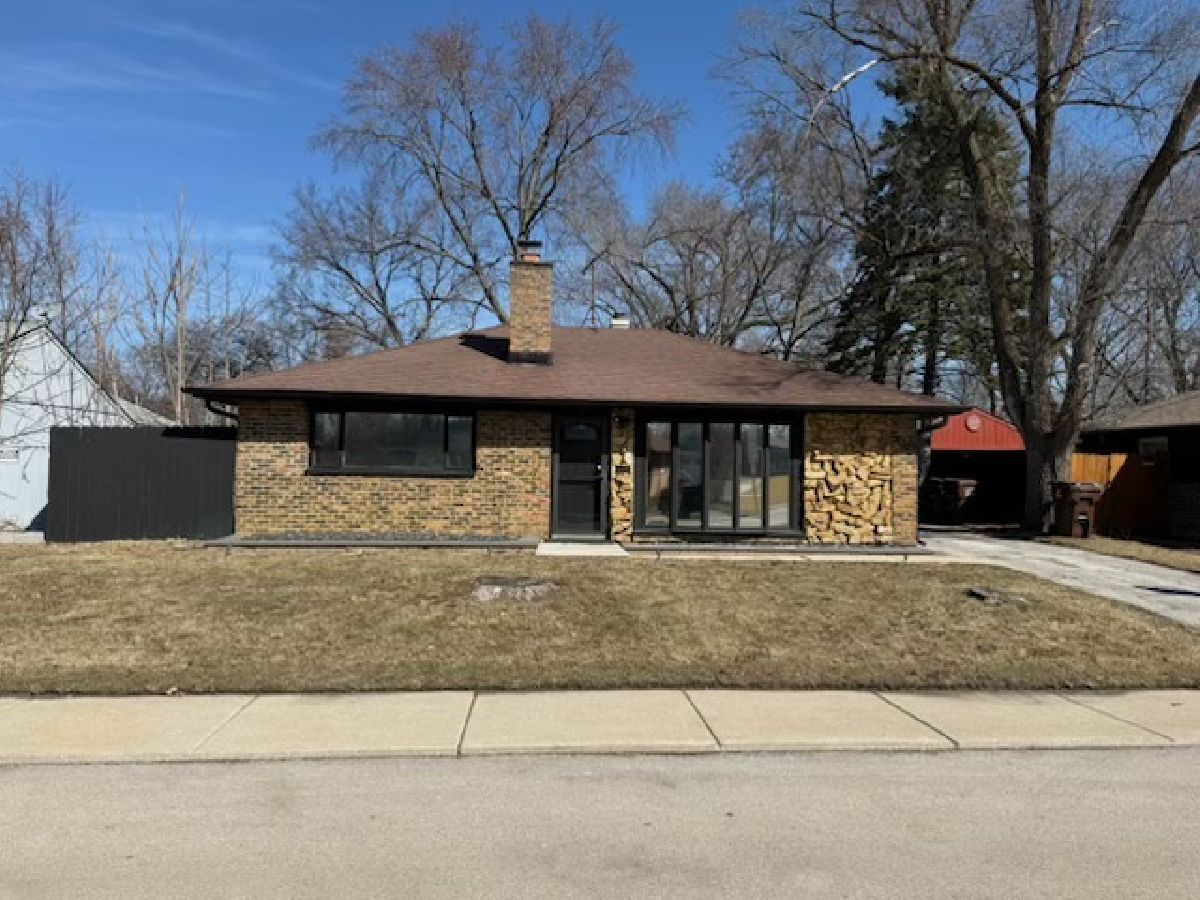 For Sale Park Forest Illinois, 316 Mohawk Street
