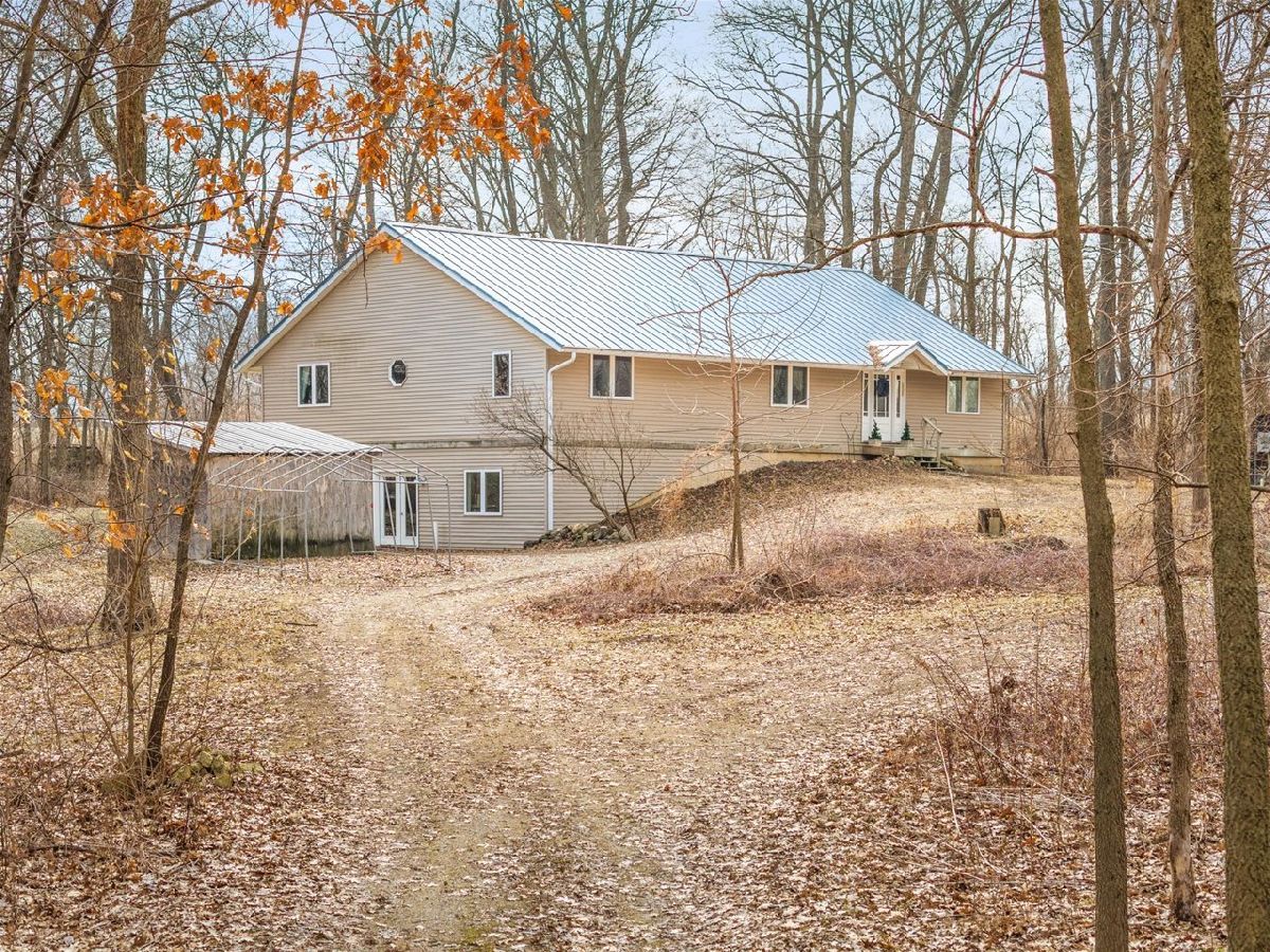  For Sale Durand Illinois, 11660 Farm School Road