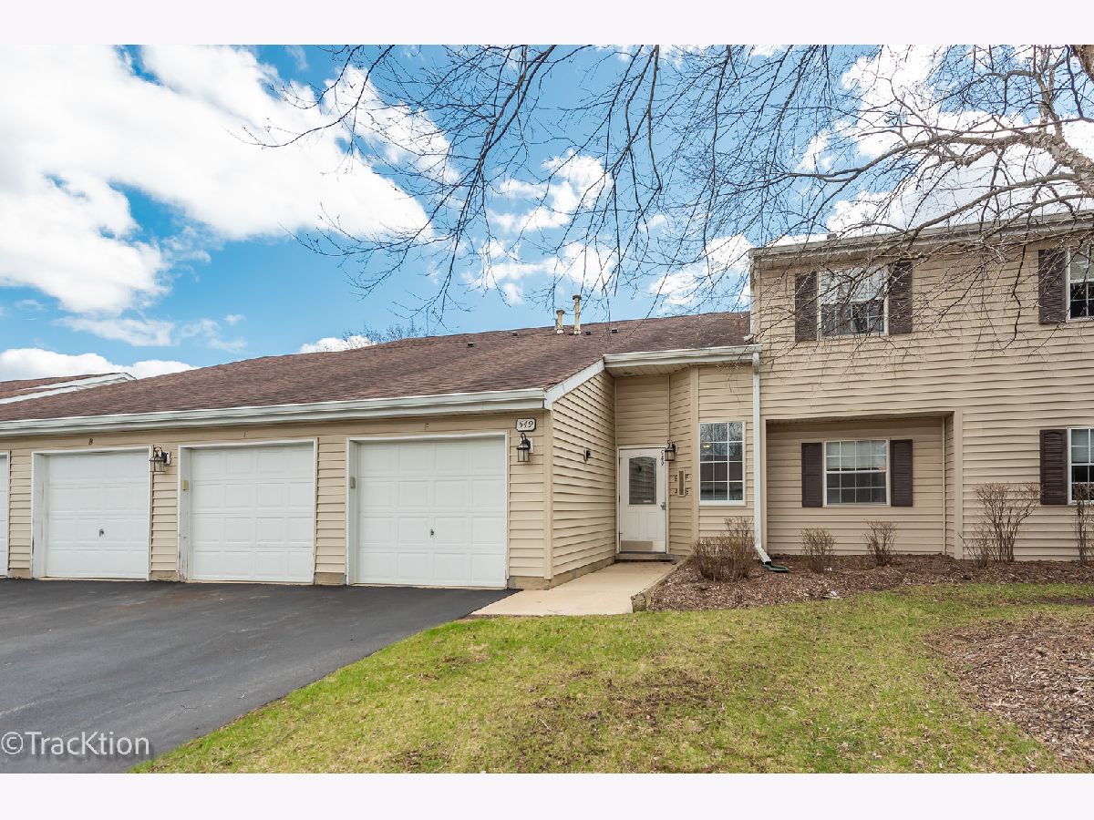  For Rent Streamwood Illinois, 549 Shag Bark