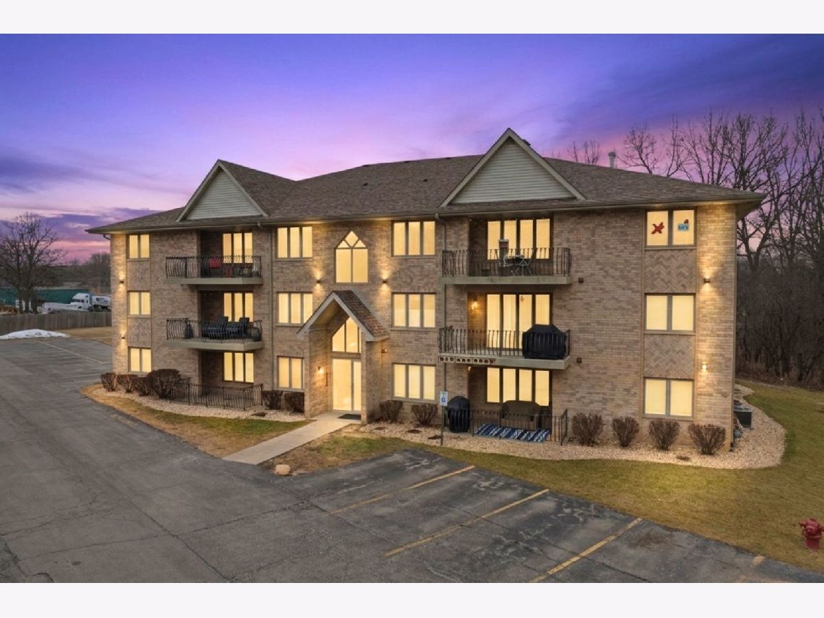  For Sale Oak Forest Illinois, 5140 Shadow Creek Drive