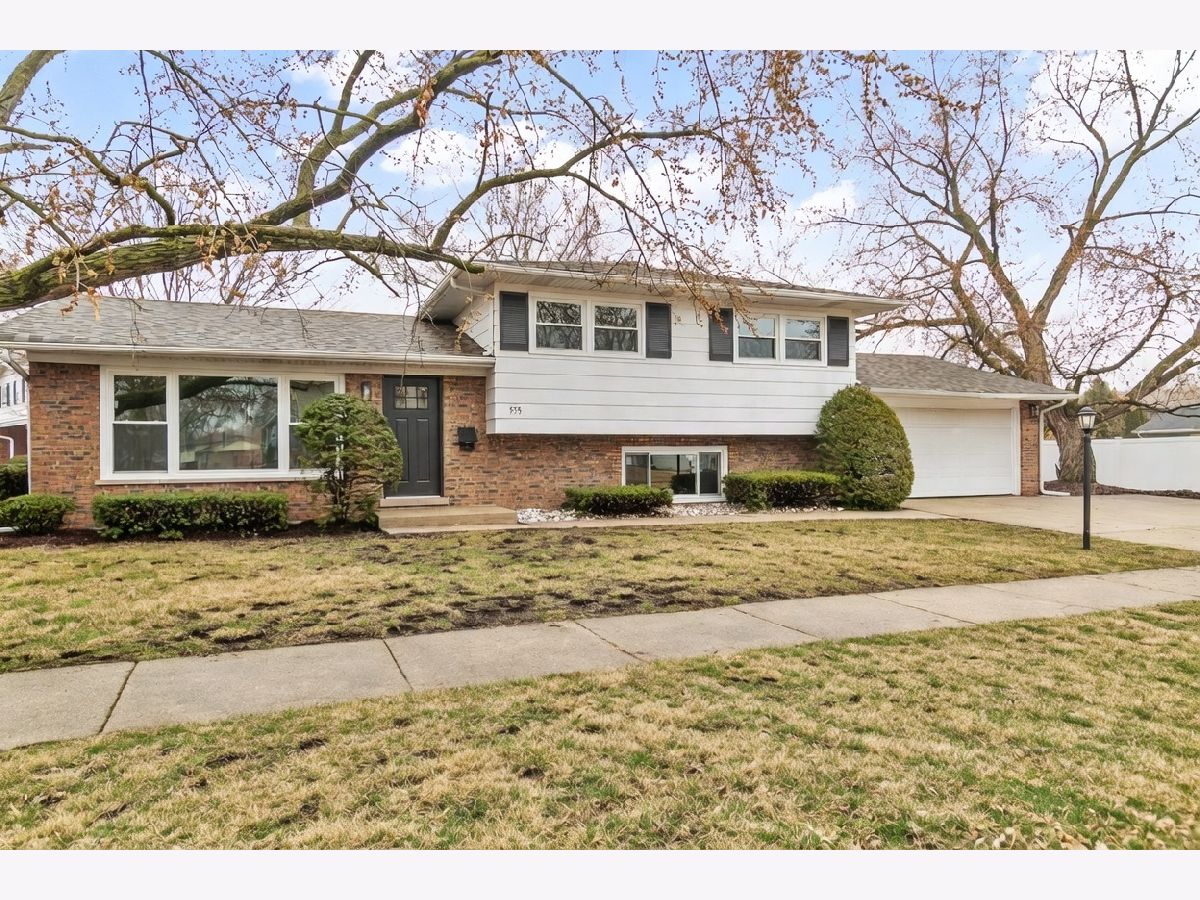  For Sale Glenwood Illinois, 555 Cherry Drive
