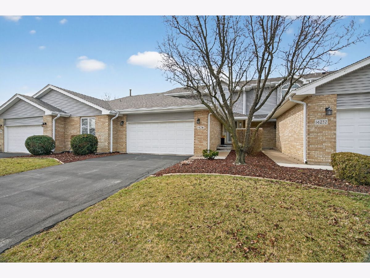  For Sale Orland Park Illinois, 14236 Brighton Court