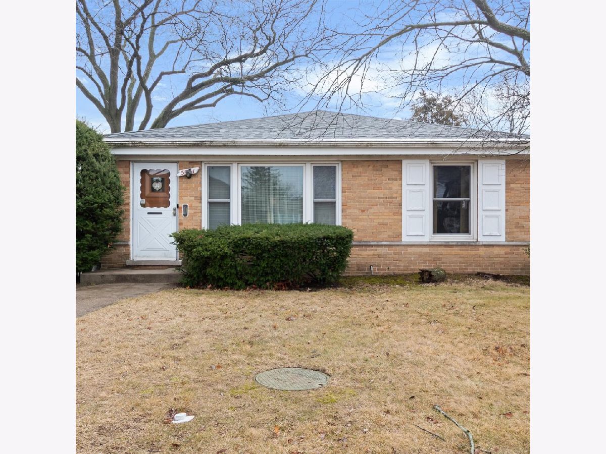  For Sale Skokie Illinois, 5341 Greenleaf Street