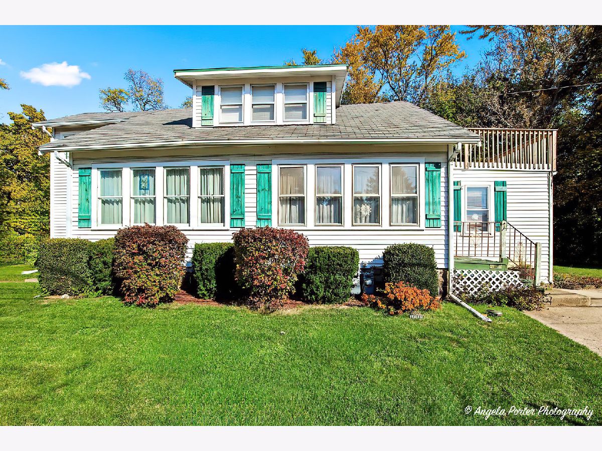  For Sale Mchenry Illinois, 814 River Road