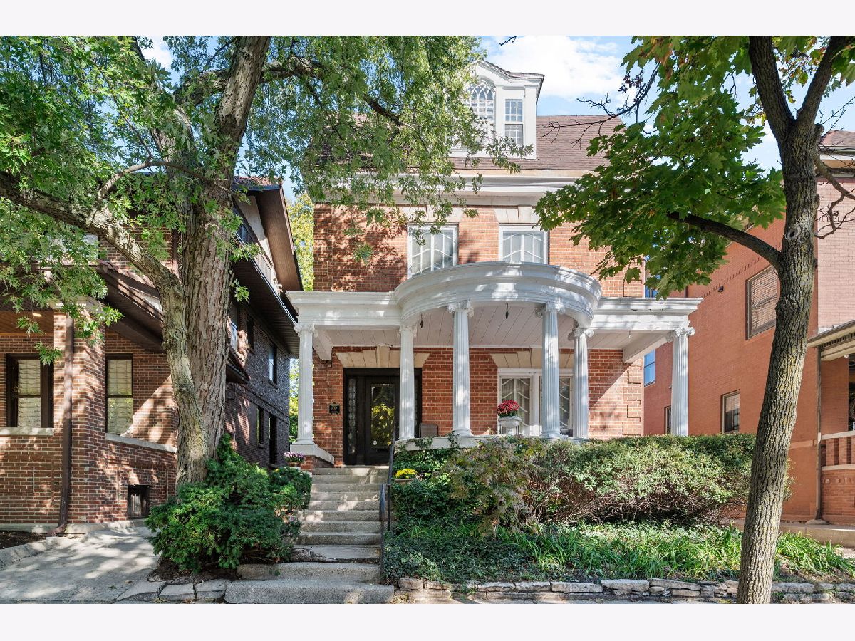 Condos & Townhomes & Homes For Sale Buena Park Chicago Illinois, 832 Junior Terrace