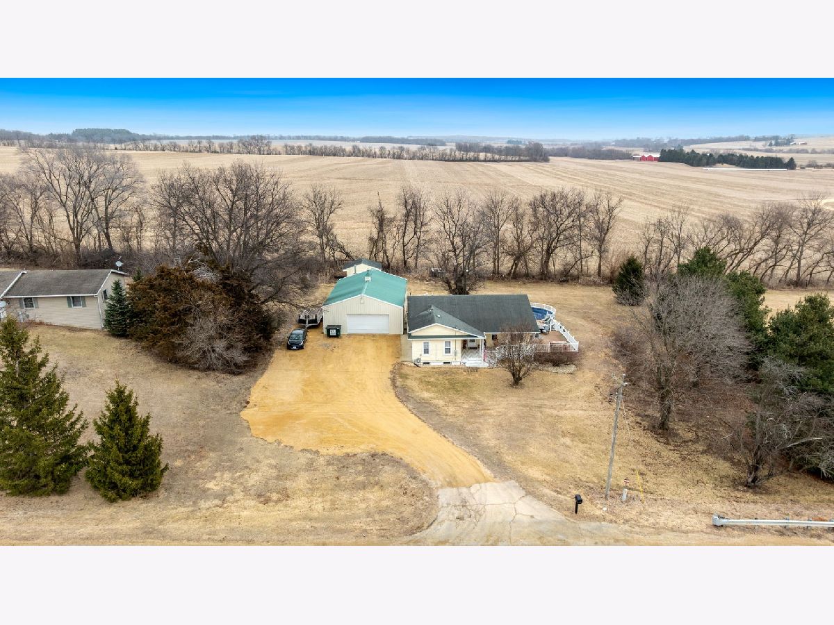  For Sale Leaf River Illinois, 8701 Main Street