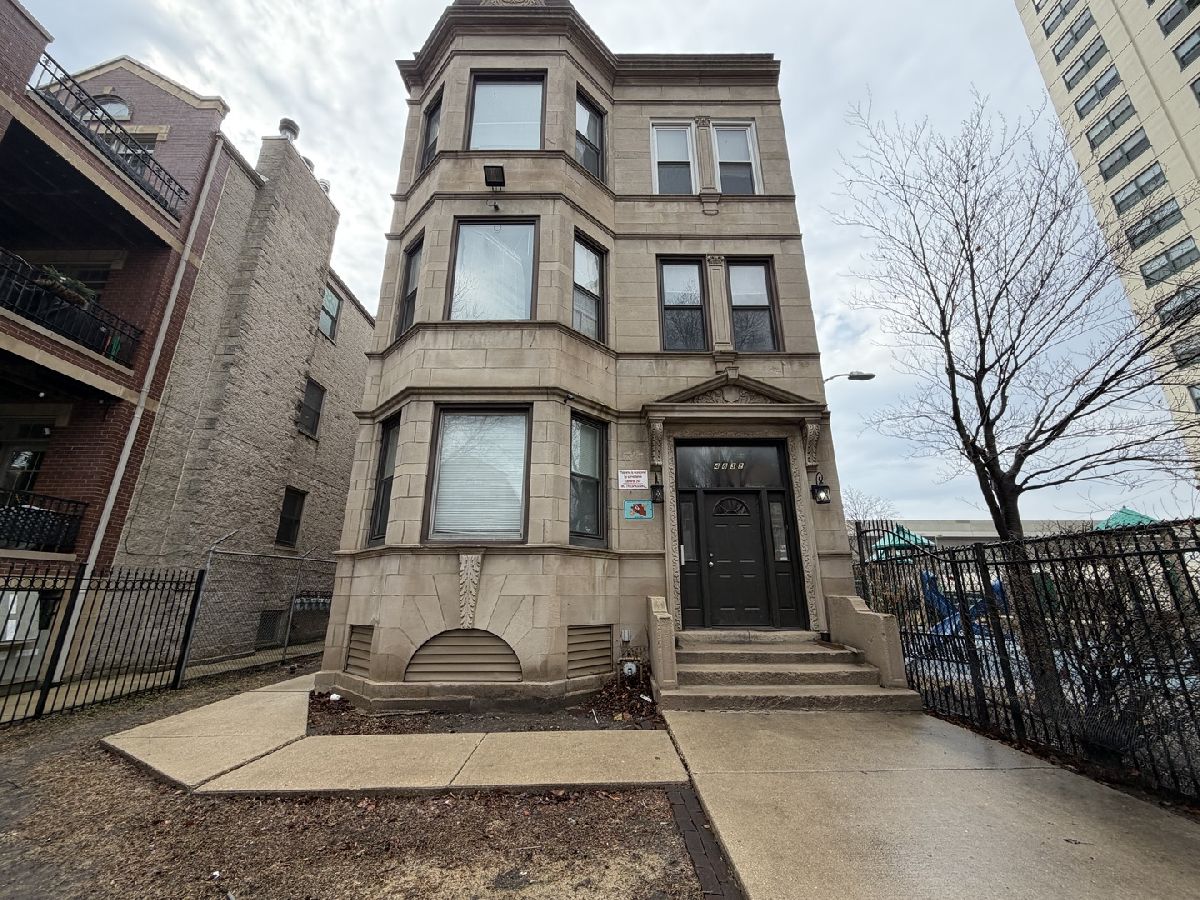  For Rent Chicago Illinois, 4832 Winthrop