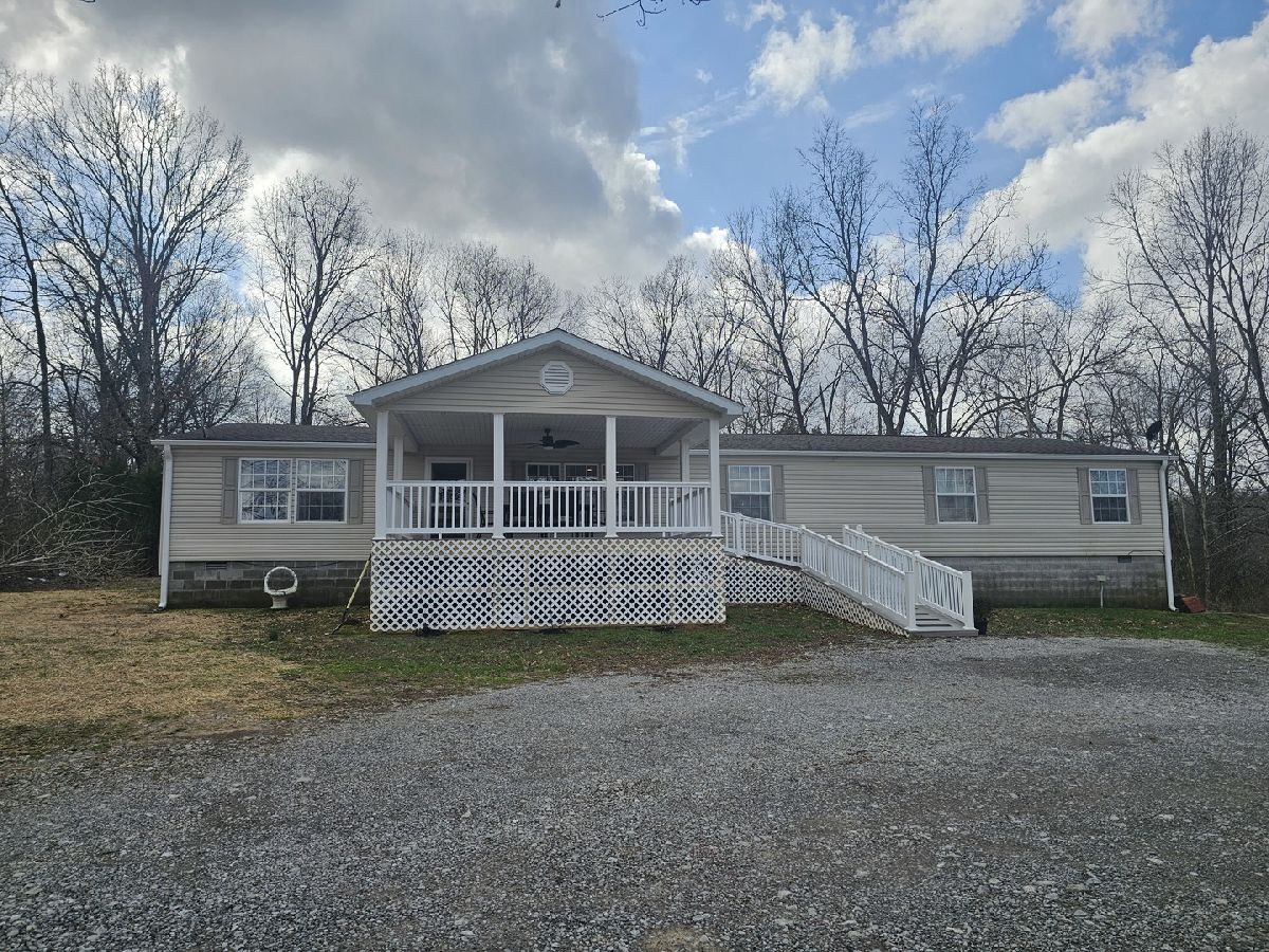  For Sale Creal Springs Illinois, 2877 Palzo Road