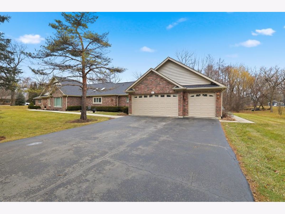  For Sale Hawthorn Woods Illinois, 53 Darlington Drive
