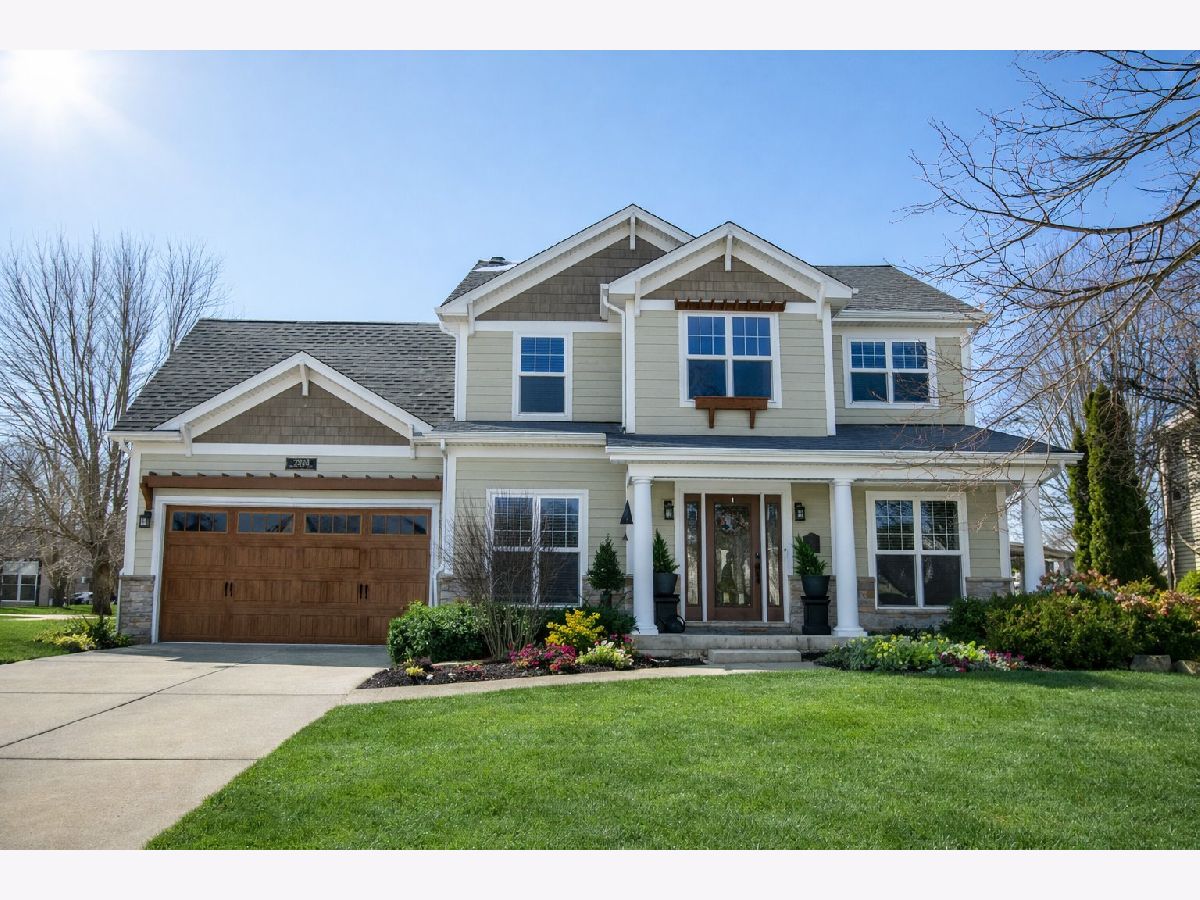  For Sale South Elgin Illinois, 2203 Brookwood Drive