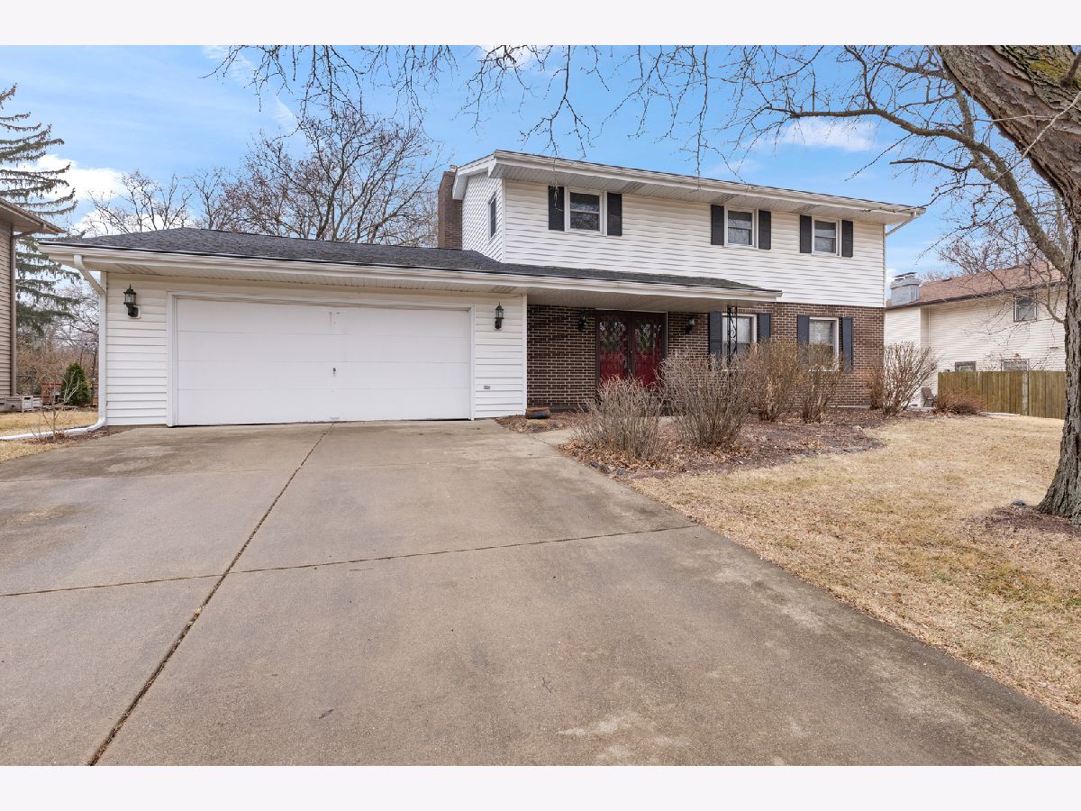  For Sale Rockford Illinois, 1726 Williamsburg Road