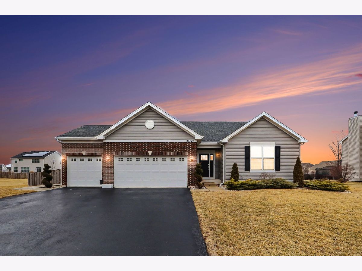  For Sale Yorkville Illinois, 2077 Hearthstone Avenue