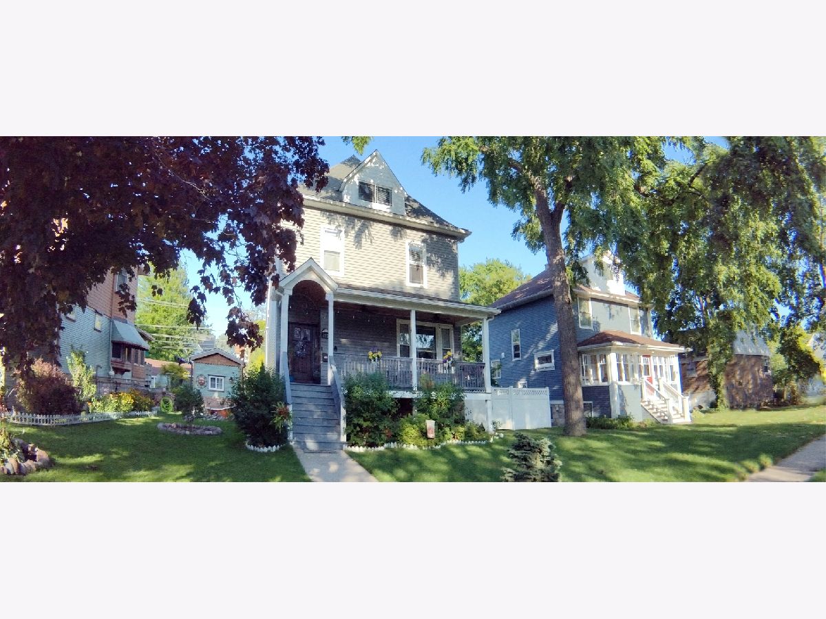  For Sale Berwyn Illinois, 3239 Wesley Avenue
