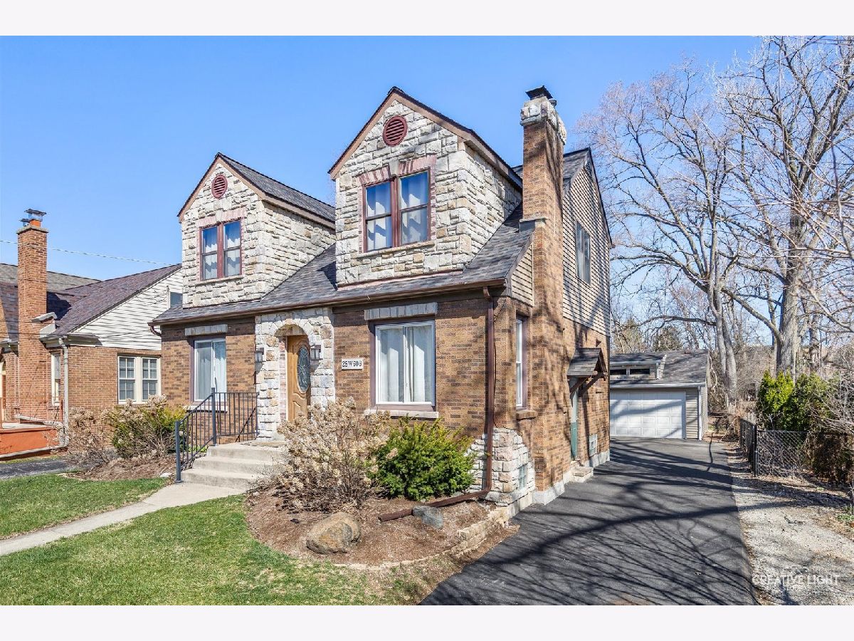  For Sale Warrenville Illinois, 28W608 Ray Street